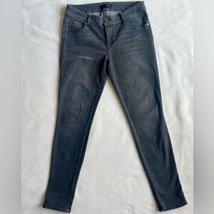 1822 Denim Adrianna Women's Size 29 Skinny Leg Gray Wash Stretch  Jeans